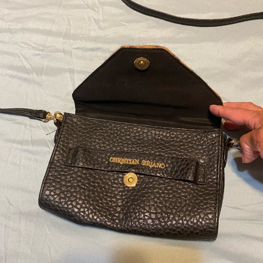 Shoulder bag, straps are removable